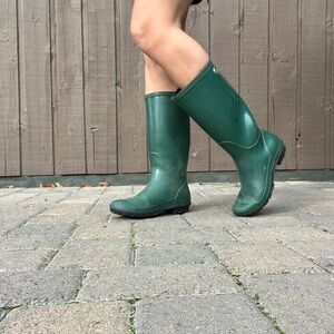 UGG Forest Green Rubber Rain Boots | Tall Waterproof Wellies - Women’s Size 7